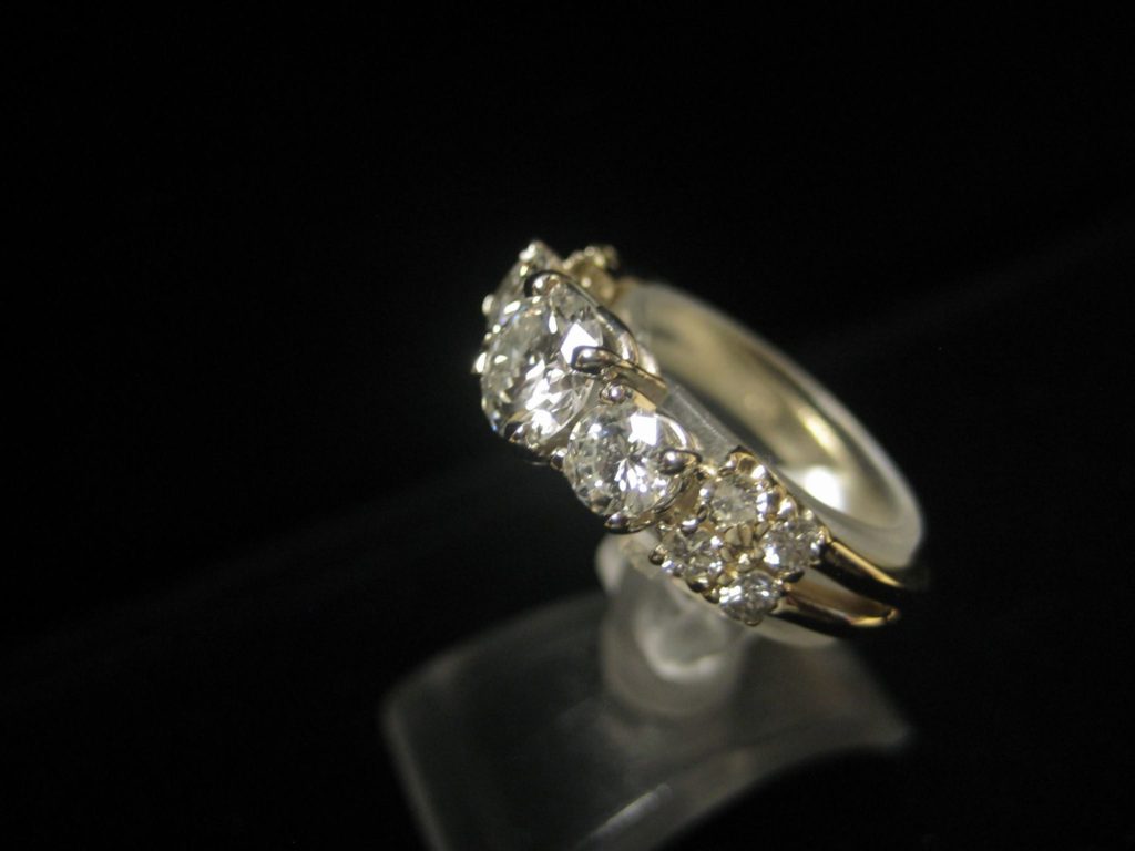 lotta diamond ring